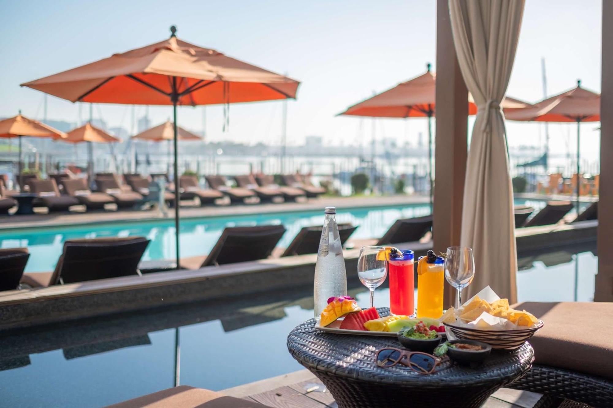 Hotel Maya - A Doubletree By Hilton Hotel Long Beach Exteriér fotografie