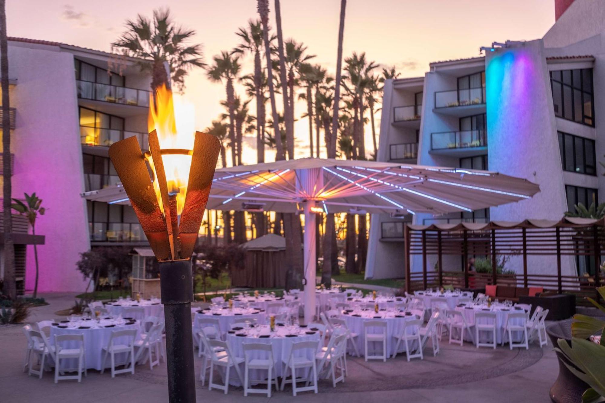 Hotel Maya - A Doubletree By Hilton Hotel Long Beach Exteriér fotografie