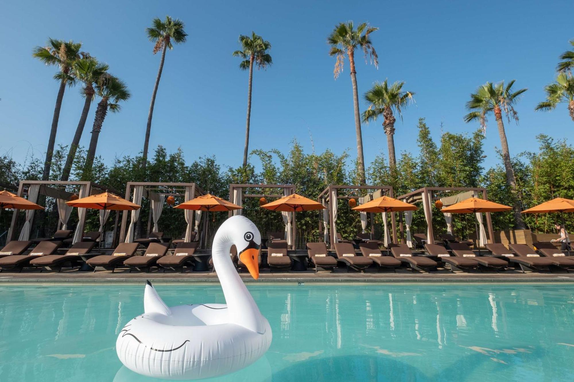 Hotel Maya - A Doubletree By Hilton Hotel Long Beach Exteriér fotografie